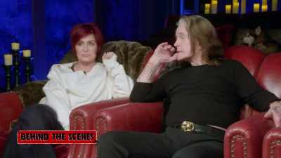 - Oh, yeah, I can see that.
- [Jack] Can you see - The Osbournes Want to Believe