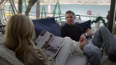 - Oh, yeah, I know.
Me too. - Dirty John