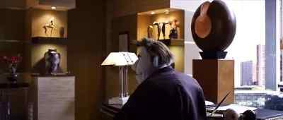 Oh yeah I never knocked a guy out with his own balls before - The Happytime Murders