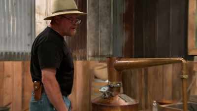 Oh, yeah.
It's coming from over here, - Moonshiners: Master Distiller