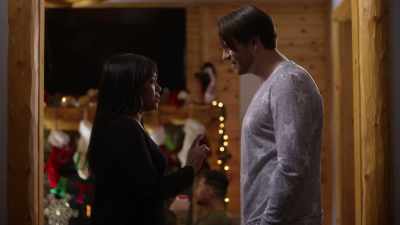 -Oh, yeah.
-Okay, then. - The Holiday Proposal Plan