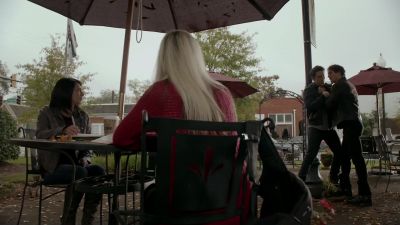 Oh, yeah. - The Vampire Diaries
