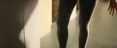 Oh, yeah. Synthetic knee. - Atlas