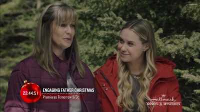 oh-yeah-thats-it-thats-our-christmas-tree - A Song for Christmas
