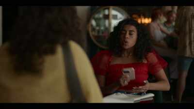 Oh, yeah, um, the guy with
the "Exagerao" video, right? - Neon