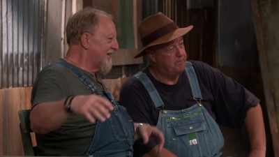 Oh, yeah. We gonna let it go
for a second, though,
and get thick. - Moonshiners: Master Distiller