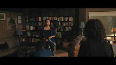 - Oh, yeah?
- Yeah. Yeah, it's in my room. Come on. - Under the Bridge