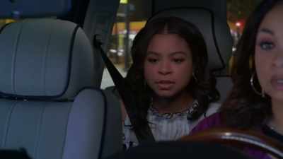 Oh, yeah. You and Nia. - Raven's Home