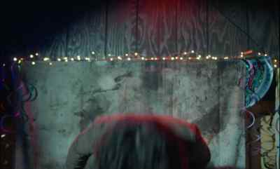 - Oh, yes, bye, yes.
- We got a star. - Ghostlight