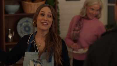 Oh, yes she is and she has
some great news. - Leah's Perfect Gift