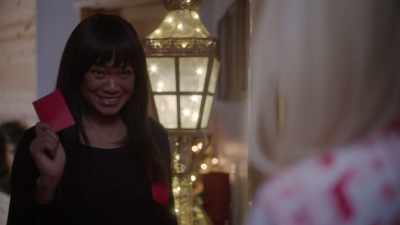 Oh. You don't need one of these. - The Holiday Proposal Plan