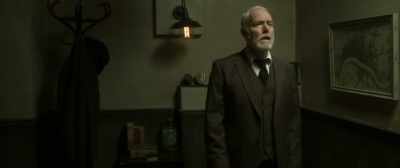 Oh, before you sit down,
sir, that lad from the morgue - Ripper Untold
