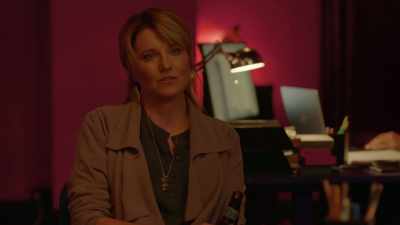 Oh, before you turned back
into Nikki Malone? - My Life Is Murder