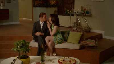 Oh, you'll manage better with me - Ms Fisher's Modern Murder Mysteries