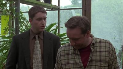 Ohh, she's dropped a puppet. - Midsomer Murders