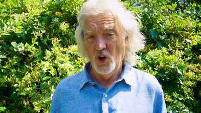 Oi, deer.
That's beautiful. - James May and the Dull Men