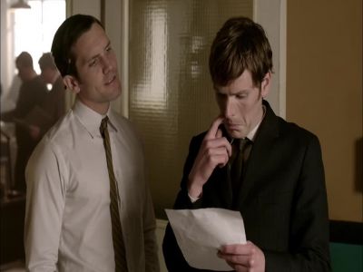 Oi, Lott's rung in sick. - Endeavour