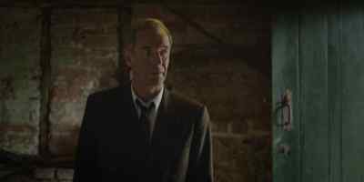 Oi. There's nothing to see.
Go on. Scram! - Grantchester