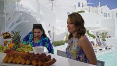 OK, you eat and
then we have to go. - Love's Greek to Me