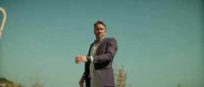 Ok, game on. Come on. - Hitman's Wife's Bodyguard