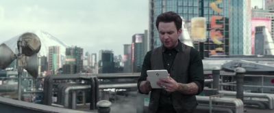 OK. Giant robots again. Alright. Real original guys. I am not impressed. - Pacific Rim: Uprising