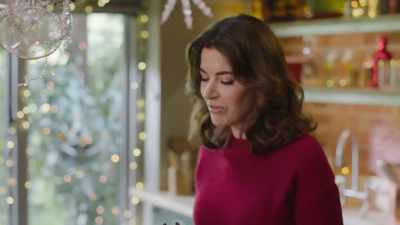 Ok. I'm going to rupture
this beautiful scene. - Nigella: At My Table