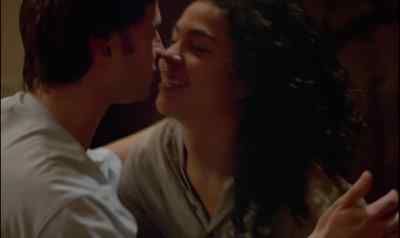 - OK?
- Mm-hm. - Carla's Song