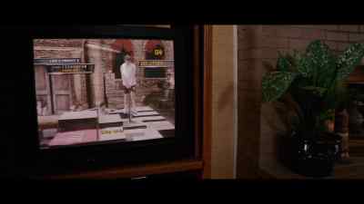 OK, move it.
Move it, move it, move it, move it. - She's Out of My League
