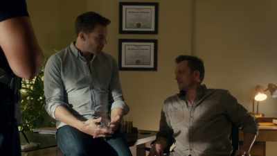 - OK, you said that this
morning, Rocky was barking. - Burden of Truth