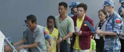 Ok, slow down up we go! Nice! - Wolf Warrior 2