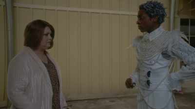 OK, take off the earring. - A Christmas Karen