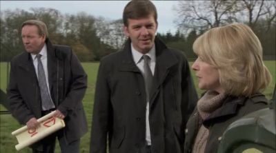 OK, Terry, let's get them loaded up. - Midsomer Murders