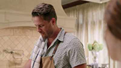 Okay, all this chattering,
I consider this meddling,
by the way. - Two Chefs and a Wedding Cake