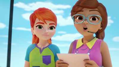 Okay! Andrea, we're going to
have to use the crowd's weight - LEGO Friends: Girls on a Mission
