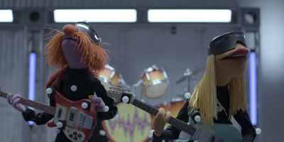 Okay, any movement you make - The Muppets Mayhem