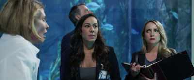 Okay, we are officially
closing for the day - Aquarium of the Dead