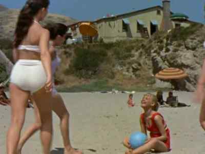 Okay, Babe Ruth, knock it off. - Gidget