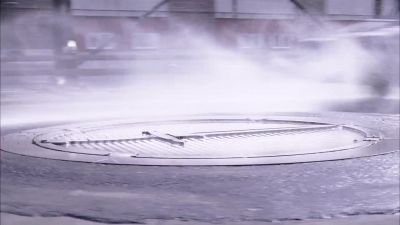 Okay, baby, now we come. - Death Race 2