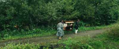 - Okay. - Back there. - Samurai Marathon