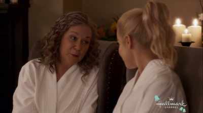 - Okay boys, Majorand I are dormy, - Wedding at Graceland