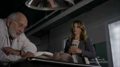 Okay, but when someone
trips and goes down, - Garage Sale Mystery: The Art of Murder