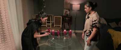 - Okay, can you help me put a candle - Stupid Games