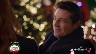 - Okay, can you
handle buying me a ham? - Christmas in Vienna