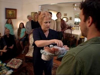 Okay, Charlie,
show us on the doll. - It's Always Sunny in Philadelphia