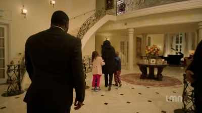 - Okay, come on.
- Please, please, please, dad... - Michael Jackson: Searching for Neverland