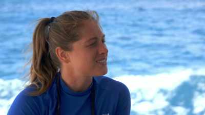 Okay, deck, we'’re going in. - Below Deck Down Under
