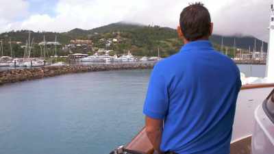Okay, distance between 
rocks and starboard - Below Deck Down Under