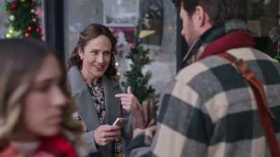 Okay, so do we have
doppelgangers that were flirting - Our Holiday Story