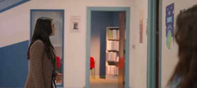 - Okay.
[door clatters] - Sex Appeal