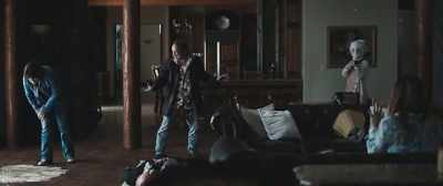 Okay. Everybody, just hold it.
Stop doing that. - I Don't Feel at Home in This World Anymore